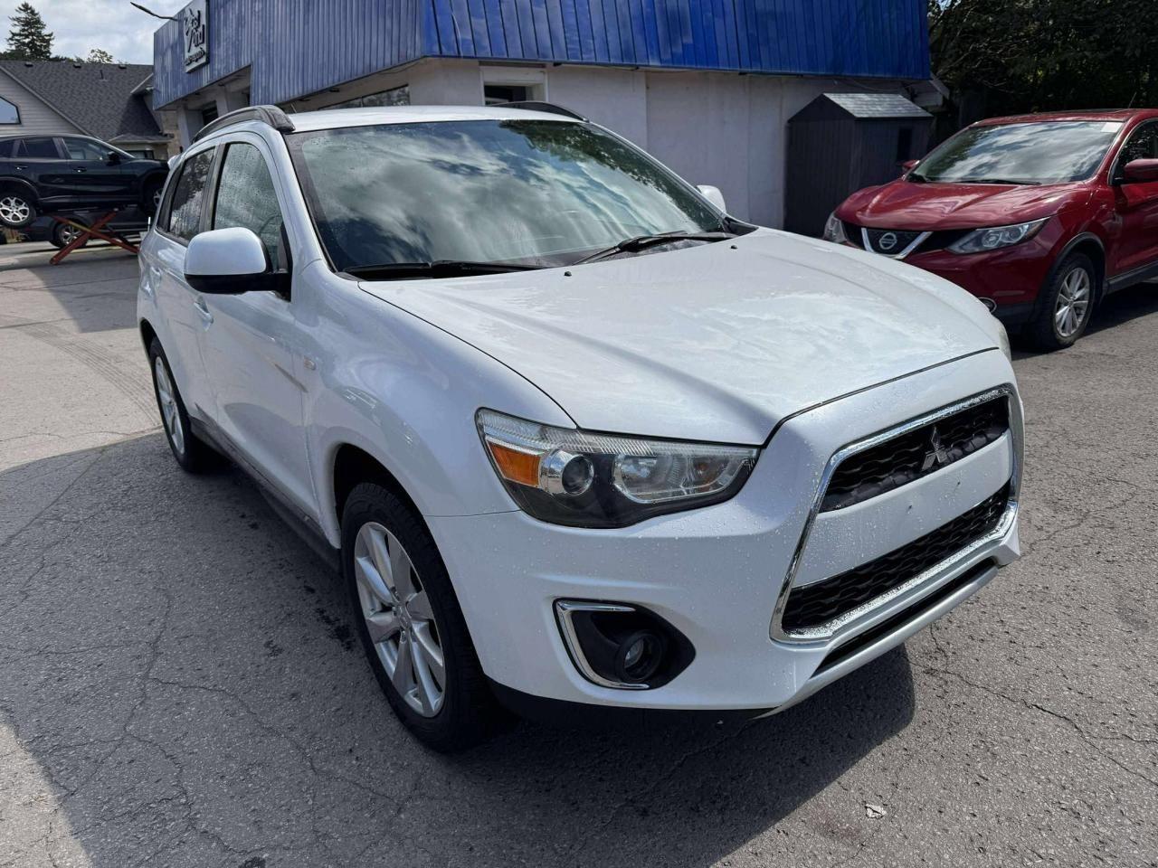 2015 Mitsubishi RVR AWD 4dr CVT GT - Photo #1