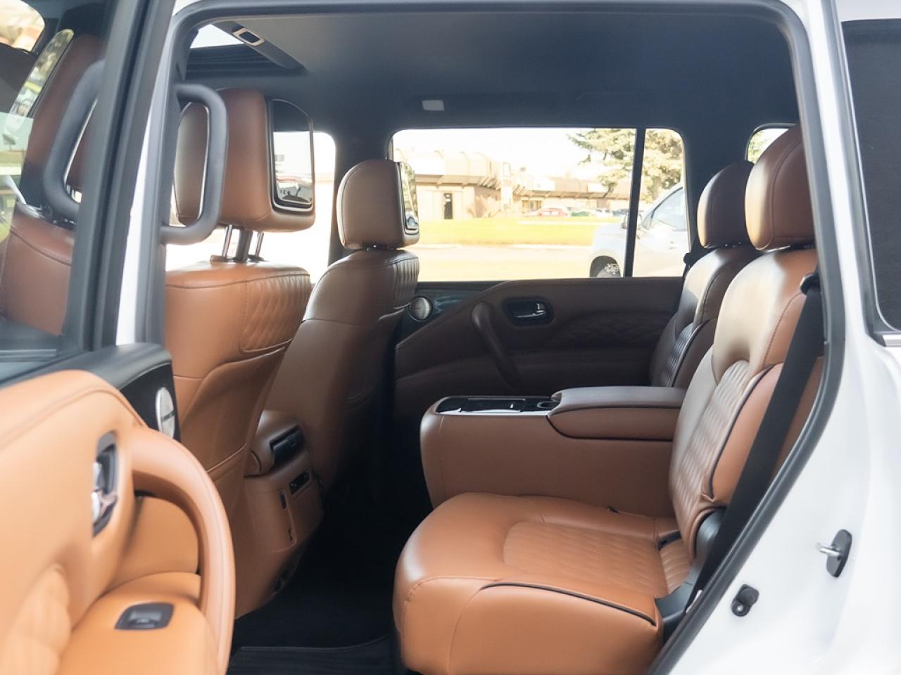2023 Infiniti QX80 LUXE 4WD Photo18