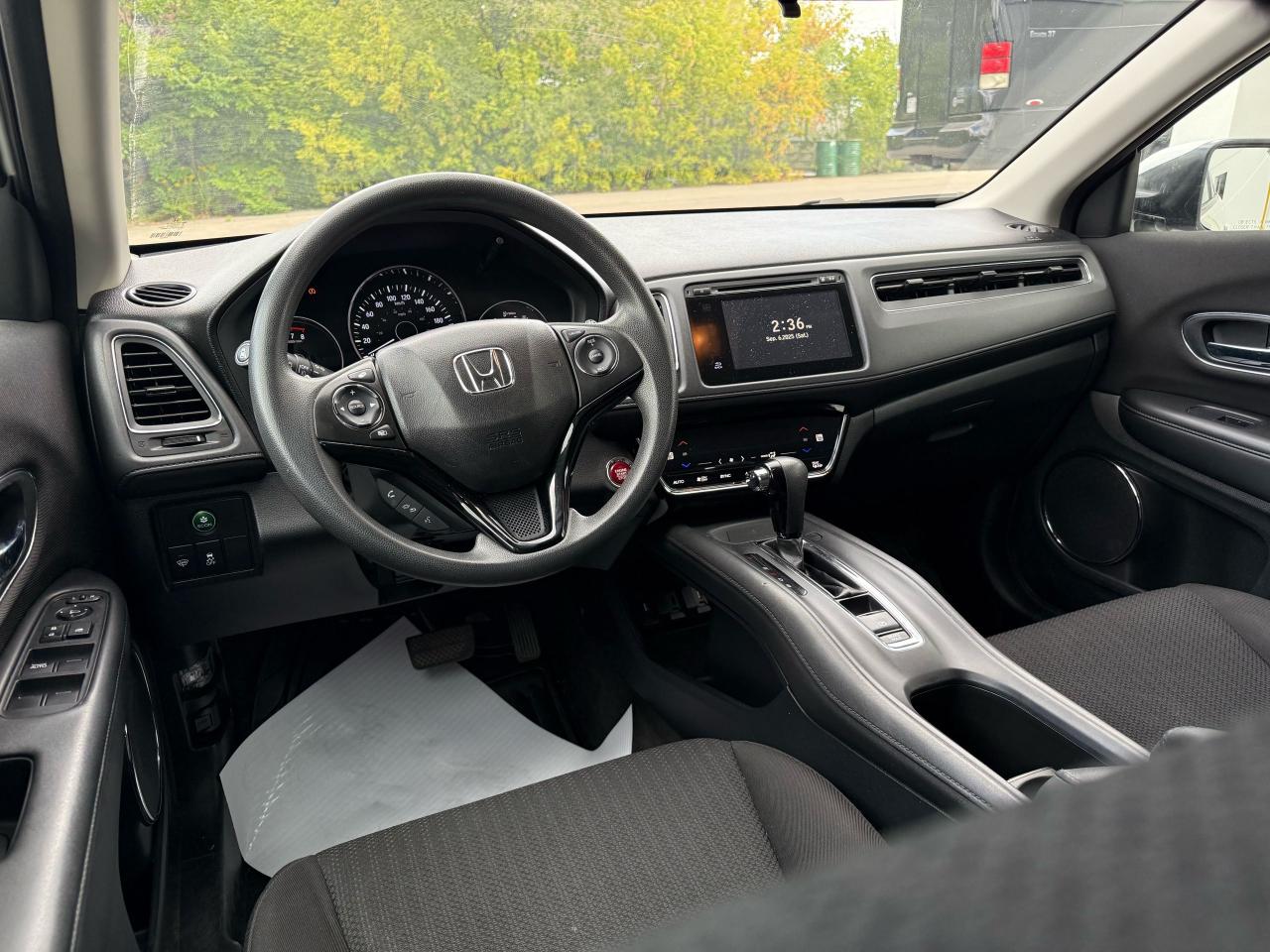 2017 Honda HR-V 4WD 4dr CVT EX - Photo #11