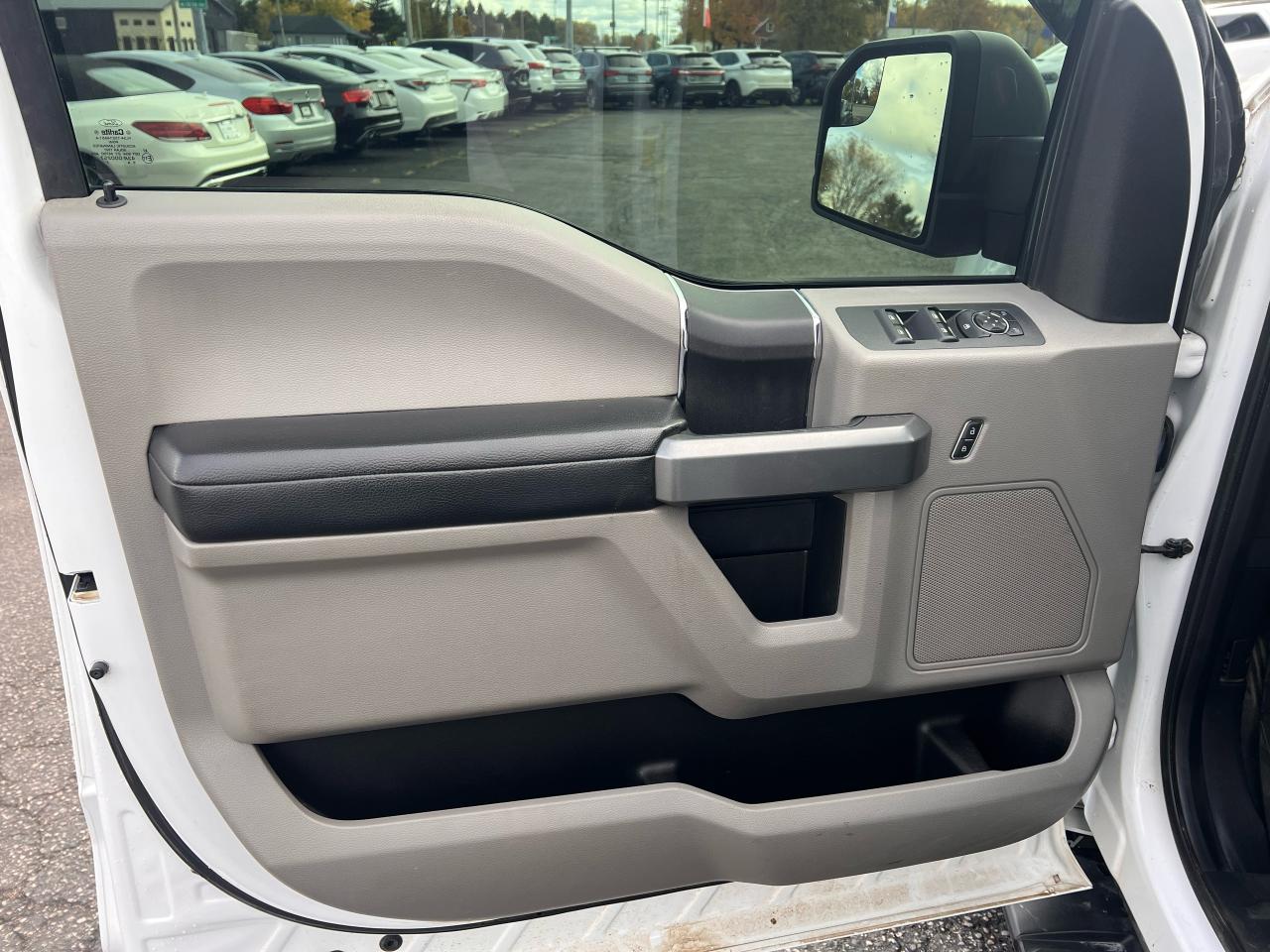 2016 Ford F-150 XLT 3.5L SPORT Photo