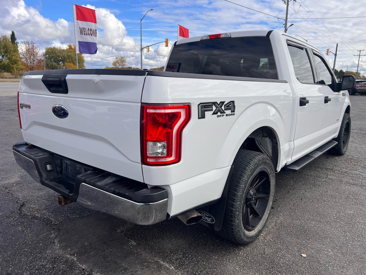 2016 Ford F-150 XLT 3.5L SPORT Photo2