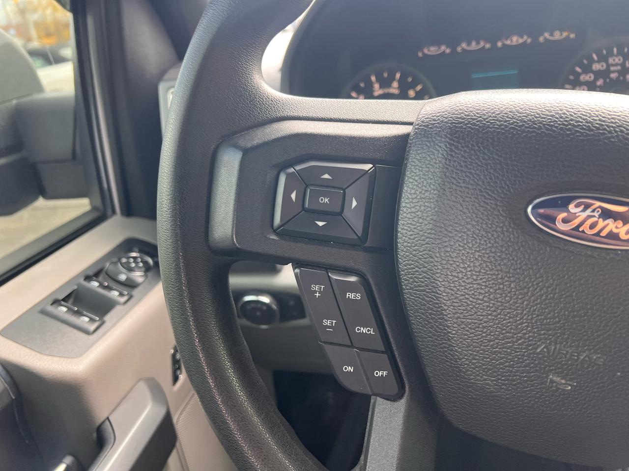 2016 Ford F-150 XLT 3.5L SPORT Photo