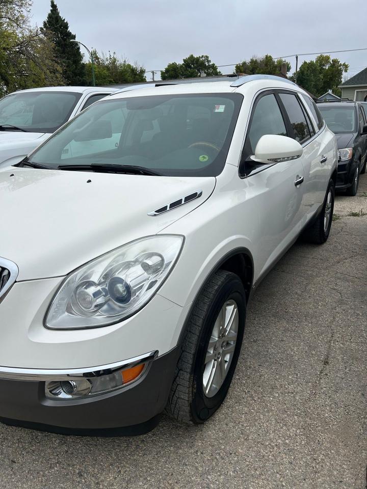 2008 Buick Enclave CX - Photo #2