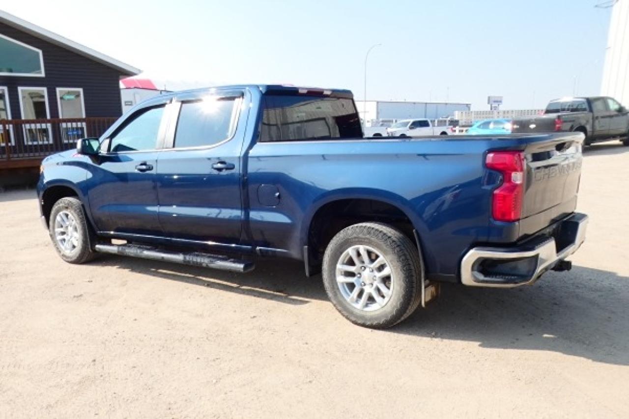 2023 Chevrolet Silverado 1500 LT Z71 w/Htd cloth, NAV ready, BUC - Photo #8