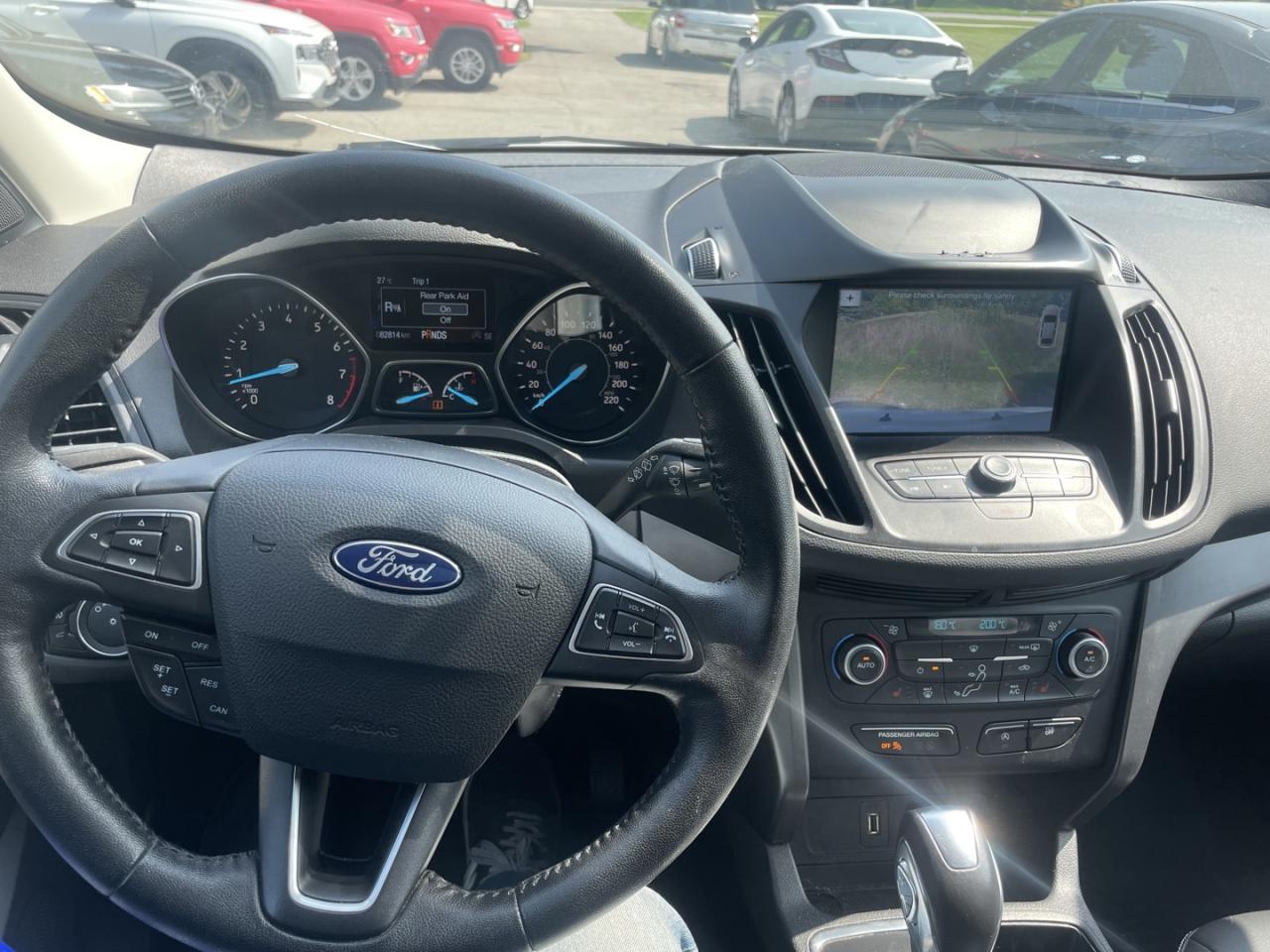 2019 Ford Escape SEL 4WD *leather/sunroof/remote start - Photo #10