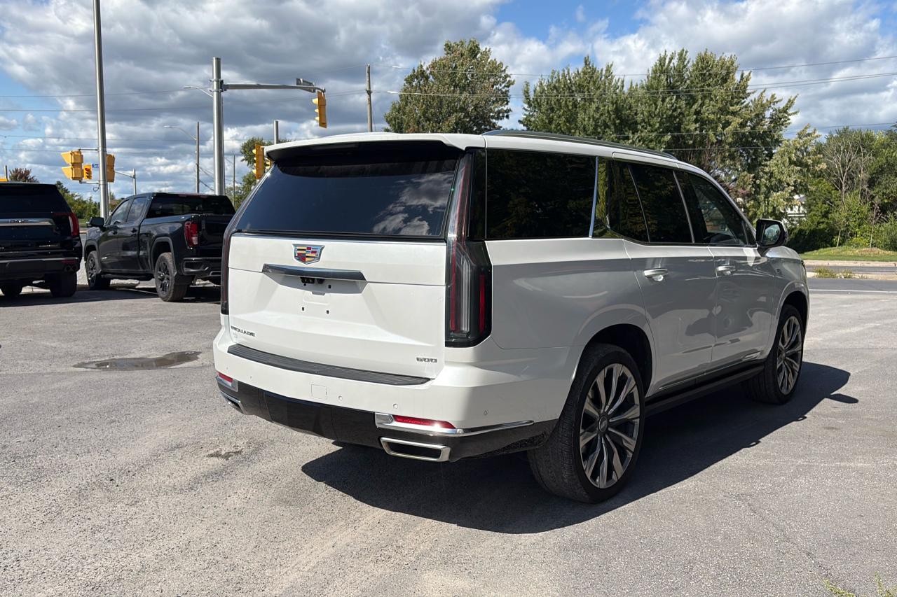2025 Cadillac Escalade 4WD Premium Luxury Platinum - Photo #3