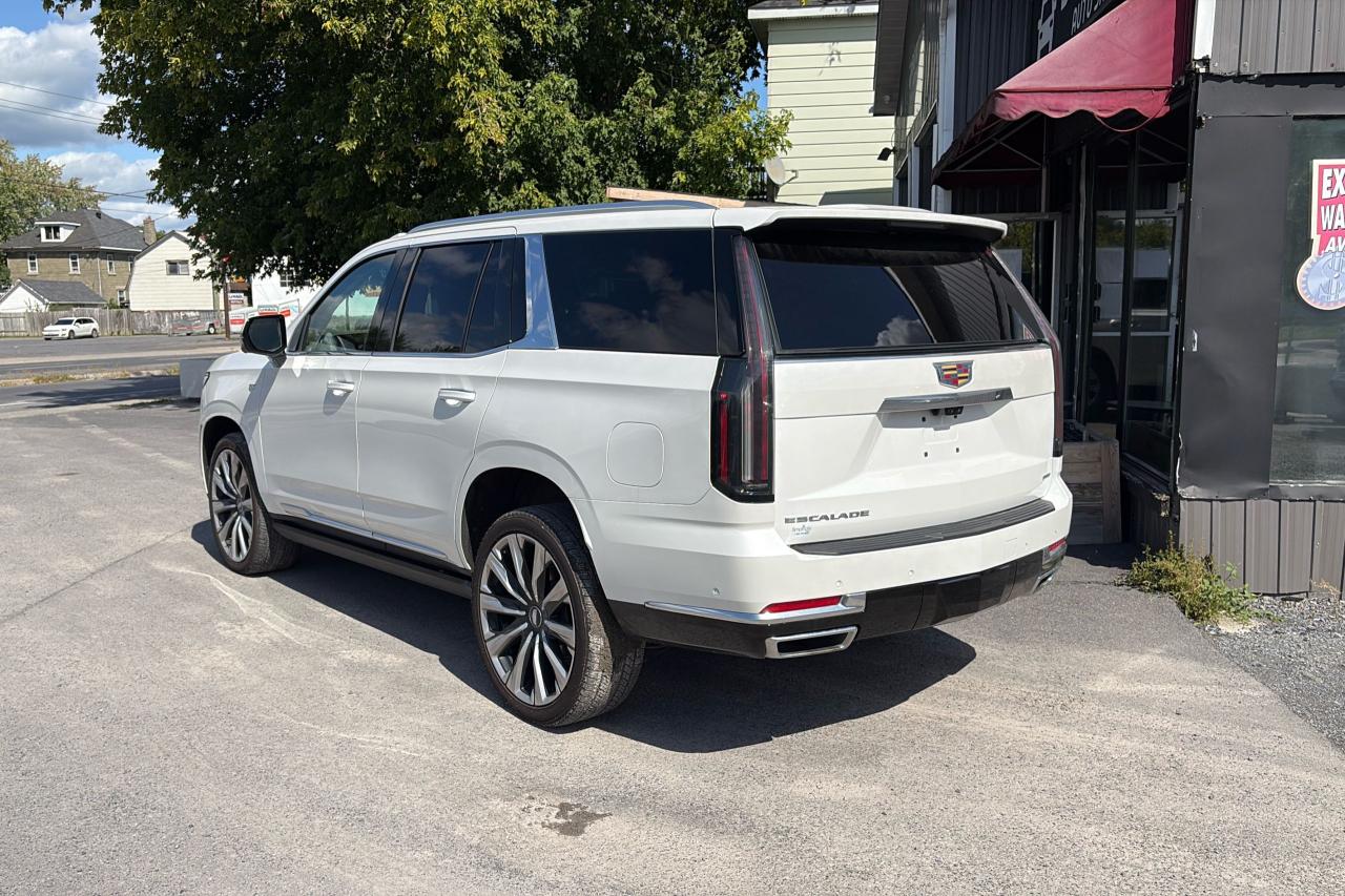 2025 Cadillac Escalade 4WD Premium Luxury Platinum - Photo #2