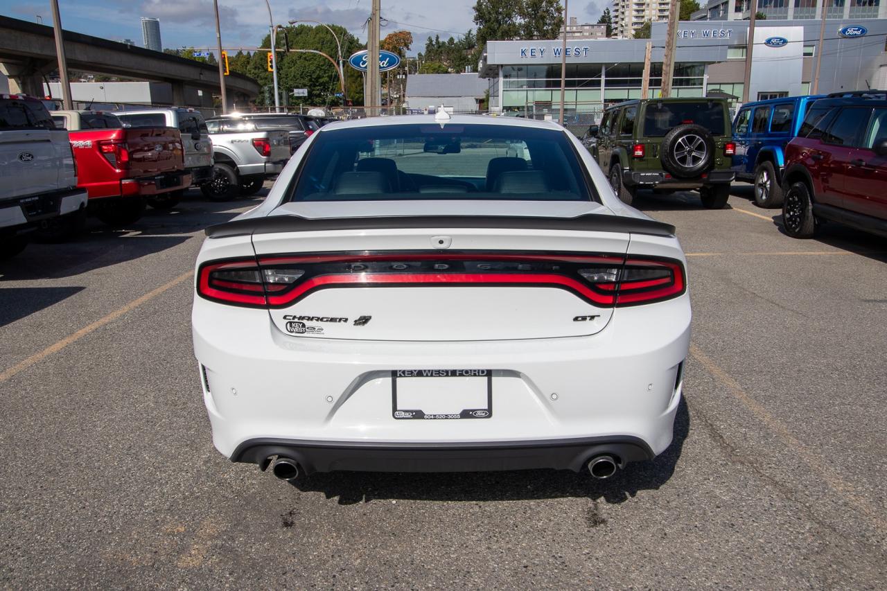 2023 Dodge Charger GT AWD Photo5