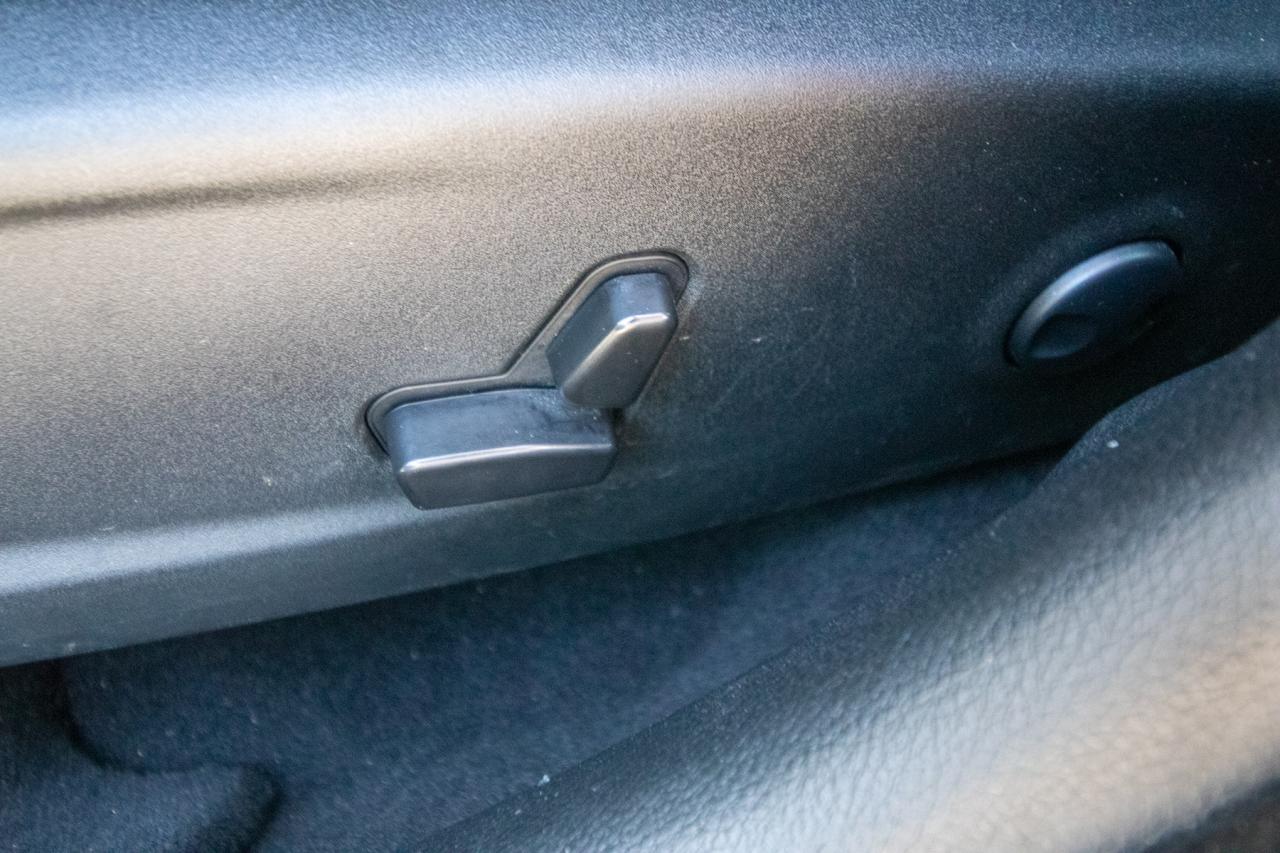 2023 Dodge Charger GT AWD Photo5