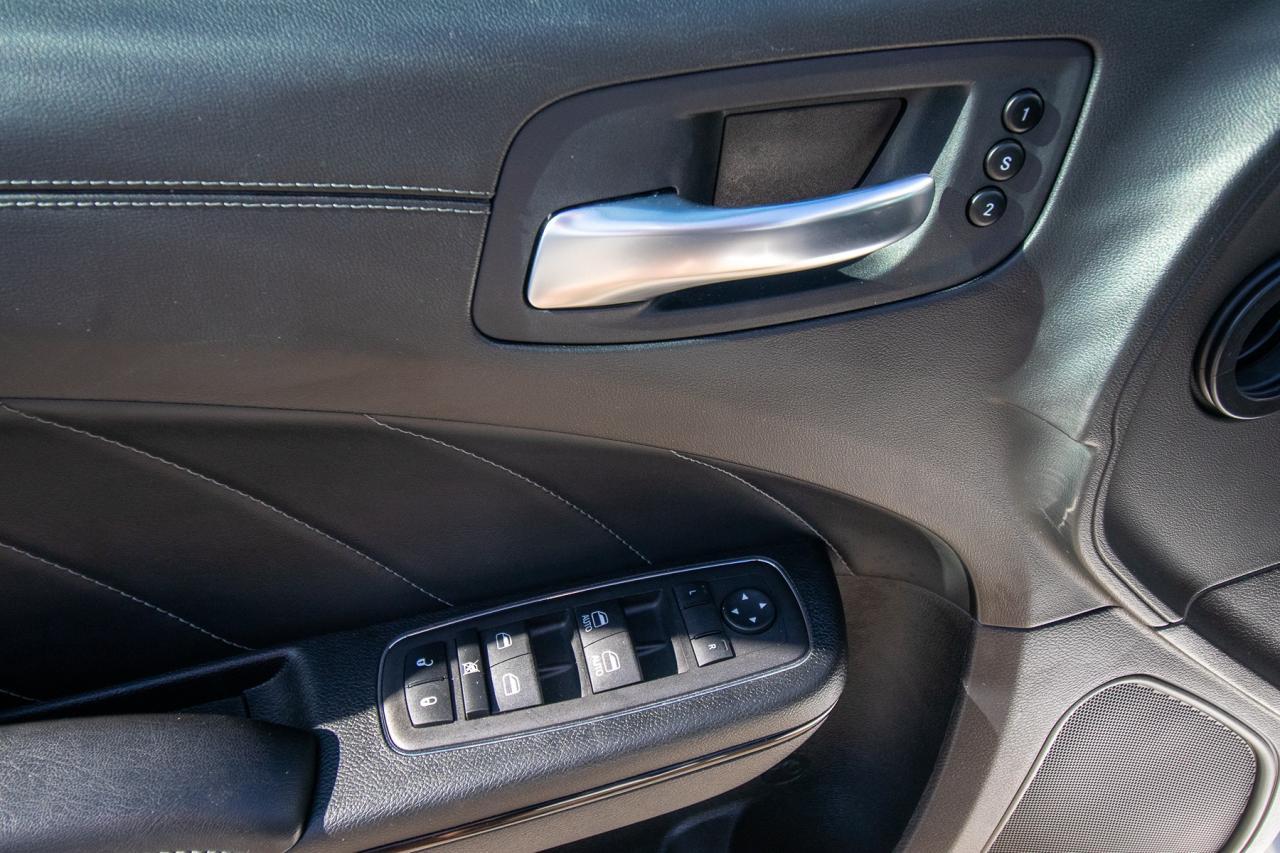 2023 Dodge Charger GT AWD Photo5