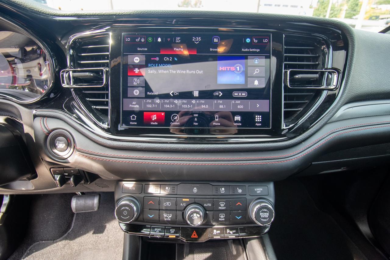 2023 Dodge Durango R/T AWD Photo5