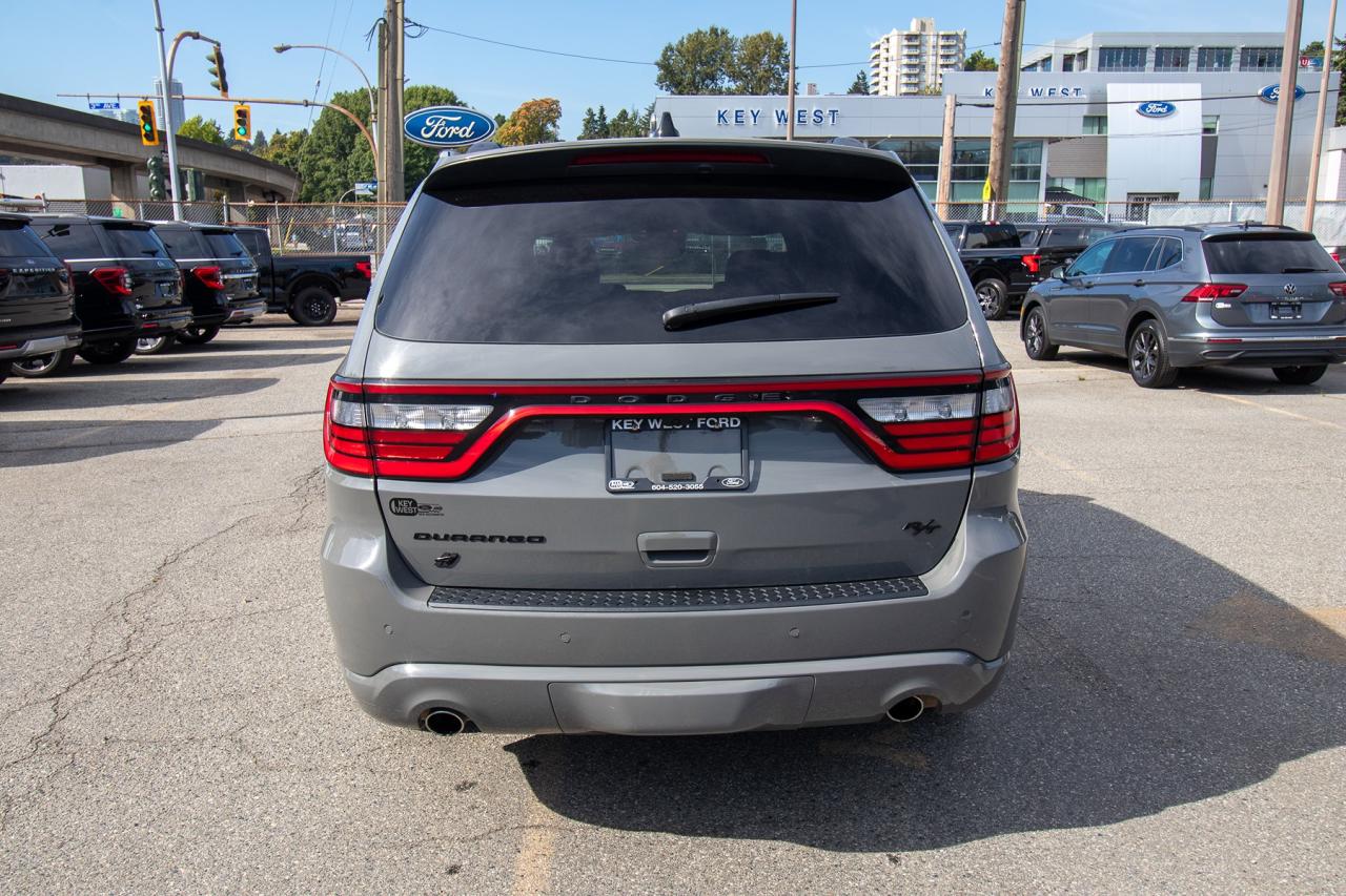 2023 Dodge Durango R/T AWD Photo5