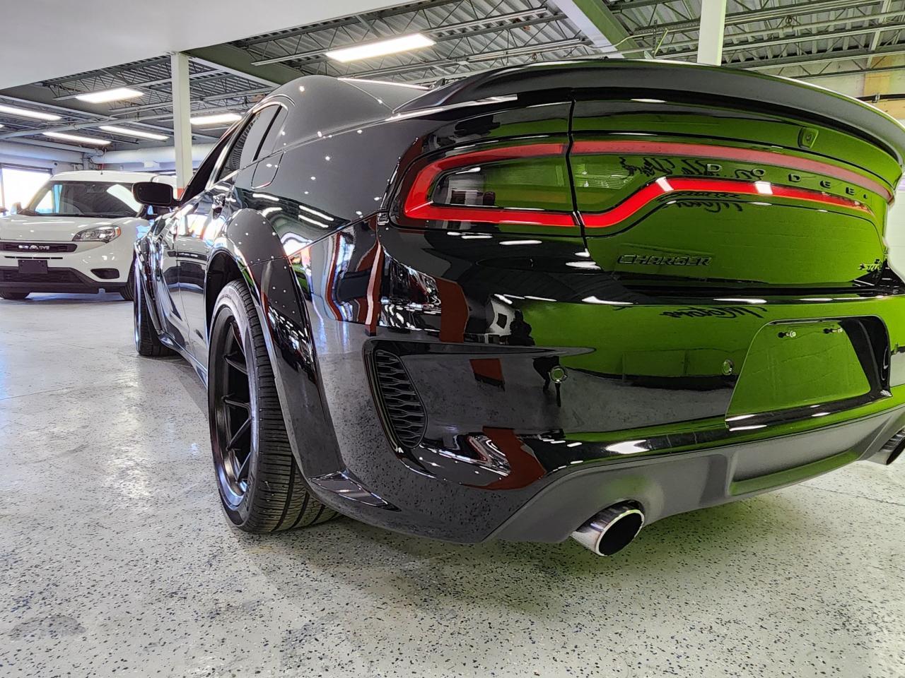 2022 Dodge Charger SRT Hellcat Redeye Widebody Jailbreak Vid on site - Photo #12