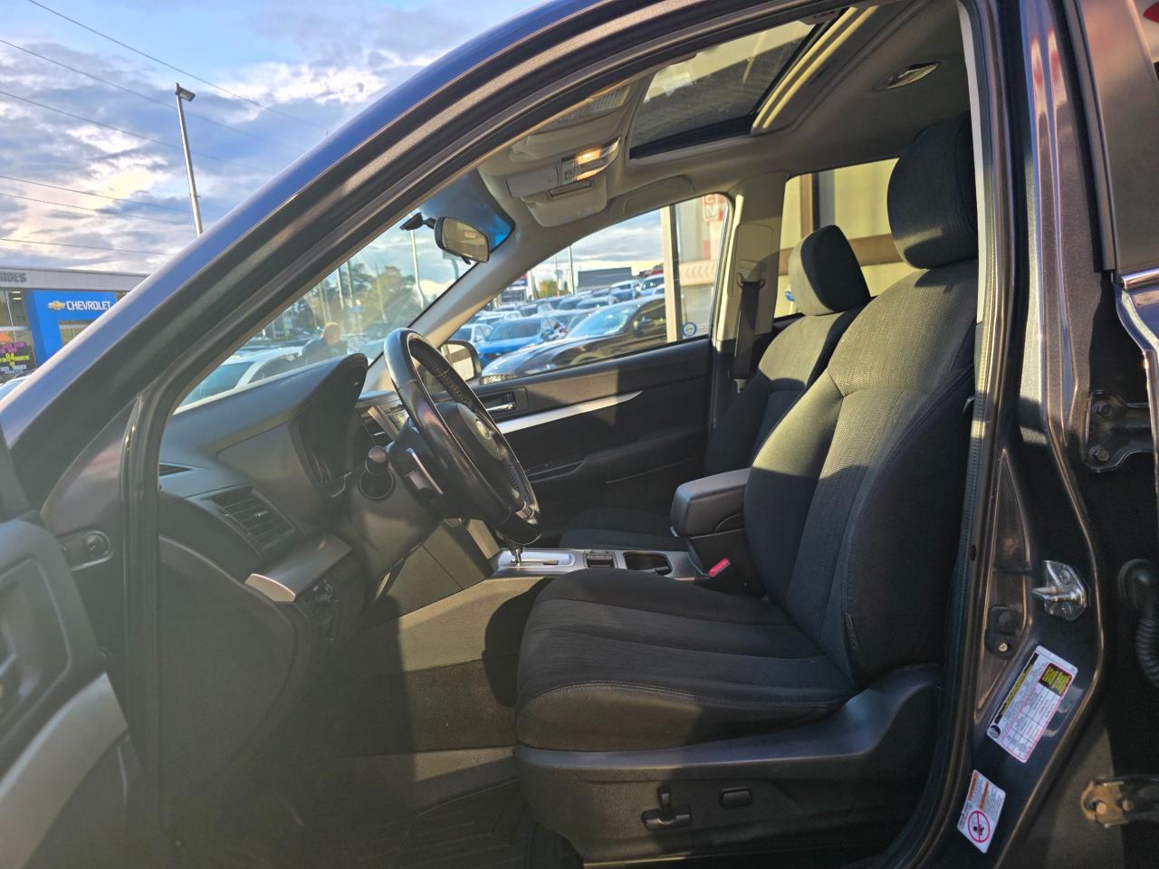 2013 Subaru Outback 2.5i Touring Package Sunroof | Heated Seats | Power Seats | Bluetooth Photo