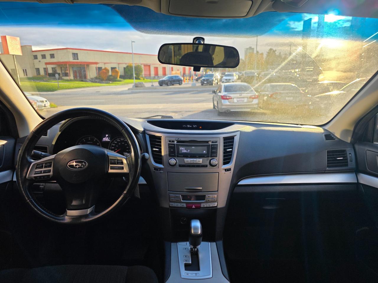 2013 Subaru Outback 2.5i Touring Package Sunroof | Heated Seats | Power Seats | Bluetooth Photo