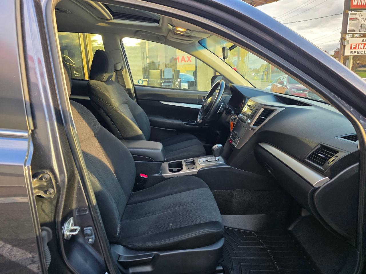 2013 Subaru Outback 2.5i Touring Package Sunroof | Heated Seats | Power Seats | Bluetooth Photo