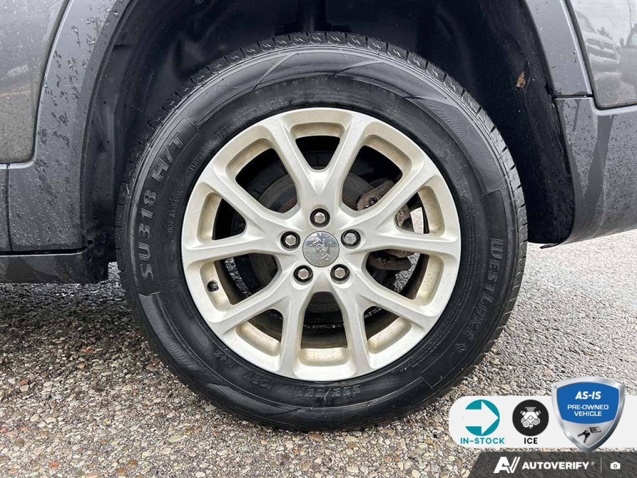 2015 Jeep Cherokee North ACCIDENT FREE | 1 OWNER | COMFORT PKG | COLD WEATH Photo