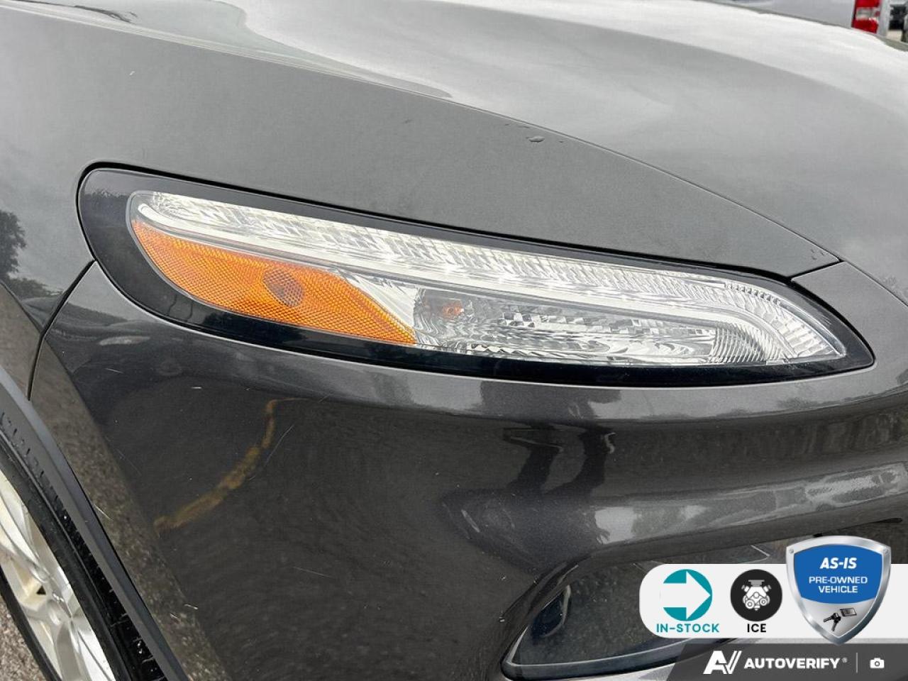 2015 Jeep Cherokee North ACCIDENT FREE | 1 OWNER | COMFORT PKG | COLD WEATH Photo