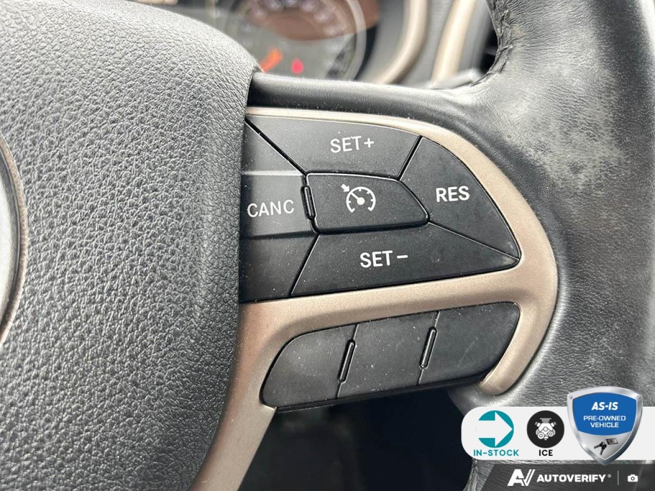 2015 Jeep Cherokee North ACCIDENT FREE | 1 OWNER | COMFORT PKG | COLD WEATH Photo