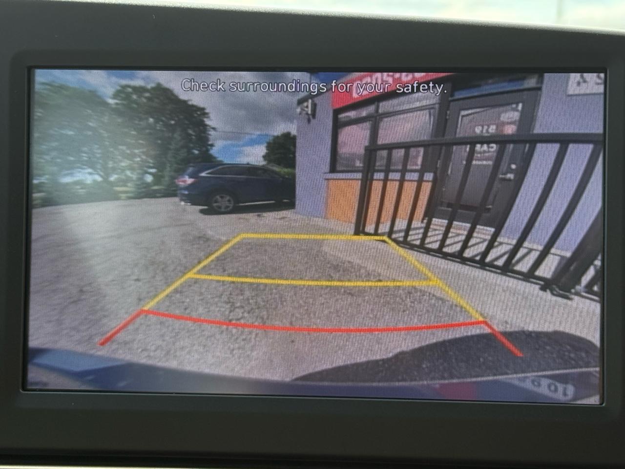 2022 Hyundai Elantra Preferred | Backup Camera | Lane Keep Assist - Photo #13