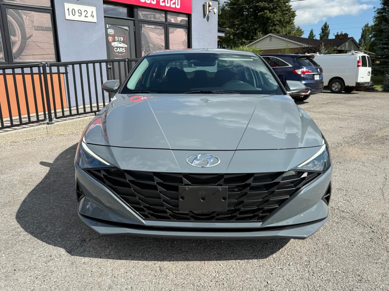 2022 Hyundai Elantra Preferred | Backup Camera | Lane Keep Assist - Photo #8