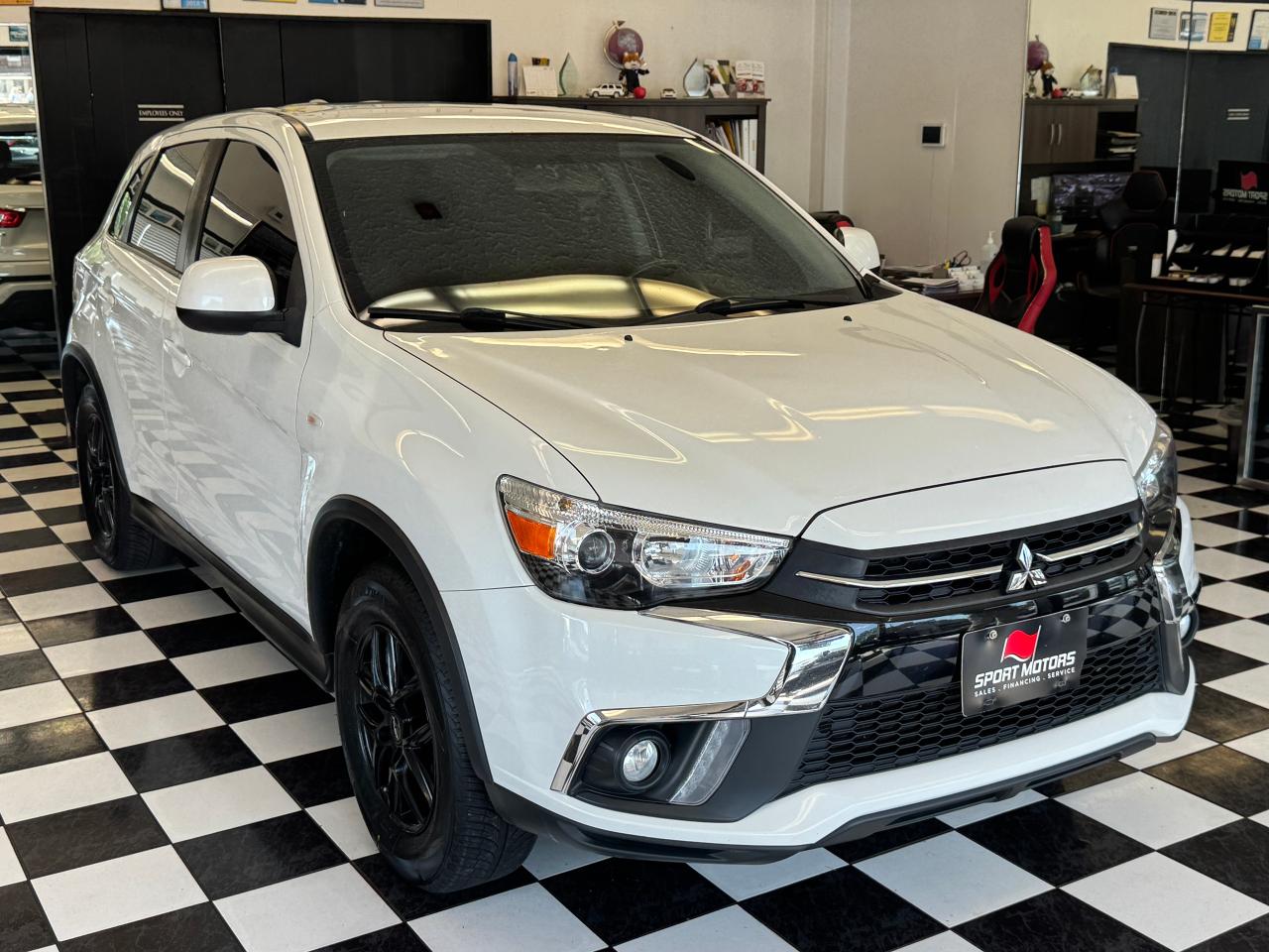 2018 Mitsubishi RVR SE AWC+New Tires+Camera+Heated Seats+Clean Carfax Photo10