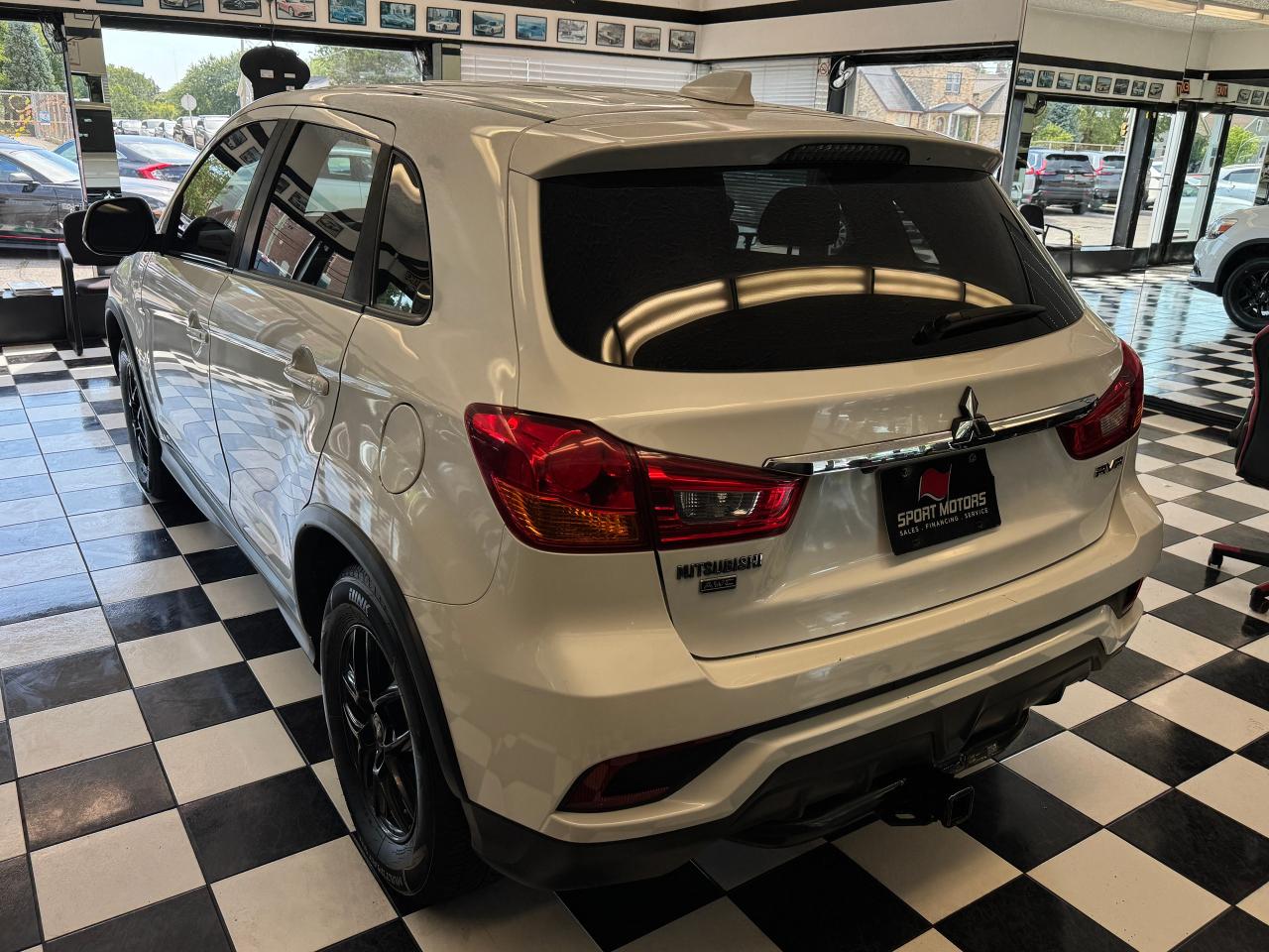 2018 Mitsubishi RVR SE AWC+New Tires+Camera+Heated Seats+Clean Carfax Photo7