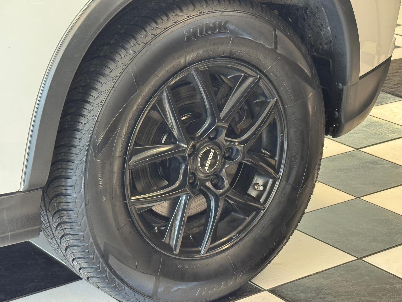 2018 Mitsubishi RVR SE AWC+New Tires+Camera+Heated Seats+Clean Carfax - Photo #46