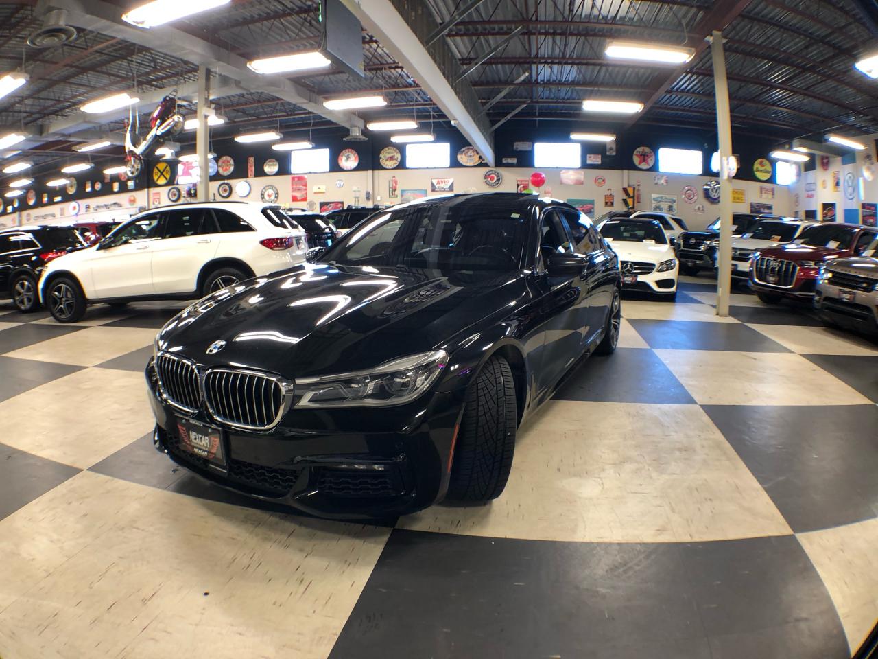 2018 BMW 7 Series 750Li xDrive LEATHER DUAL SUNROOF NAV B/SPOT CAMER Photo2