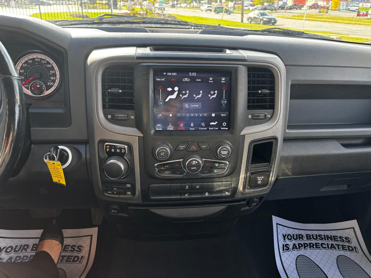 2019 RAM 1500 Classic Express 4x4 Quad Cab 6'4" Box - Photo #10