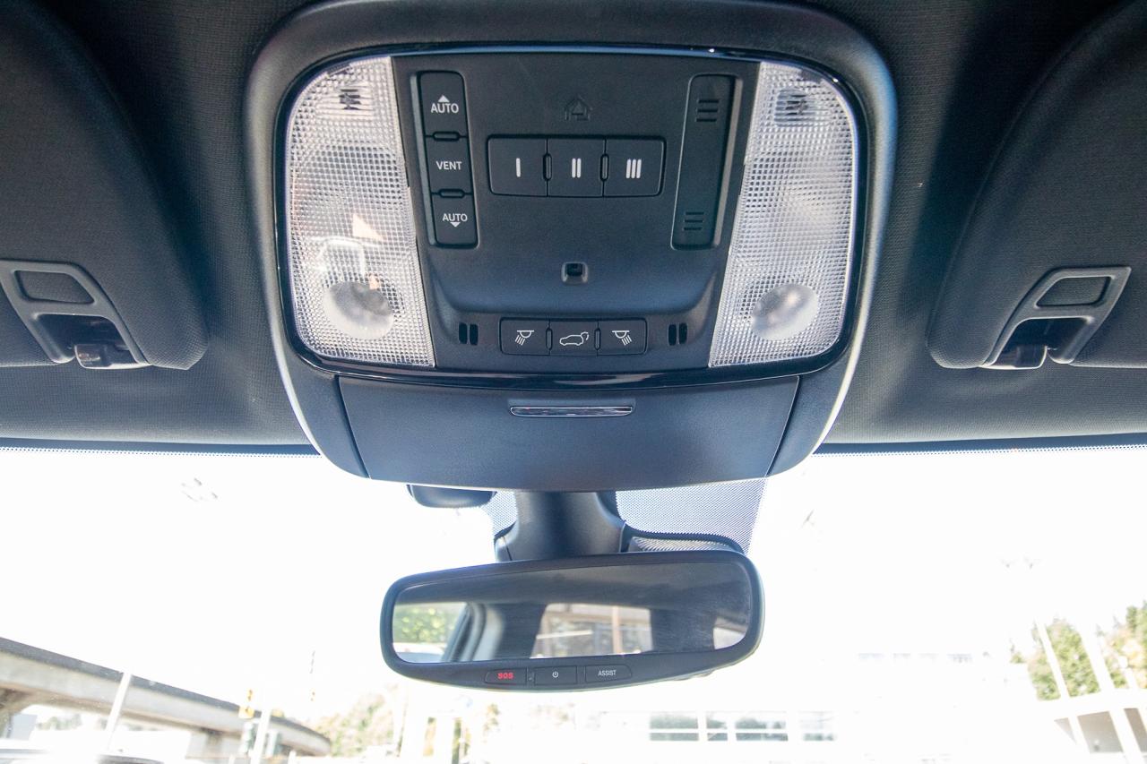 2023 Dodge Durango R/T AWD Photo5