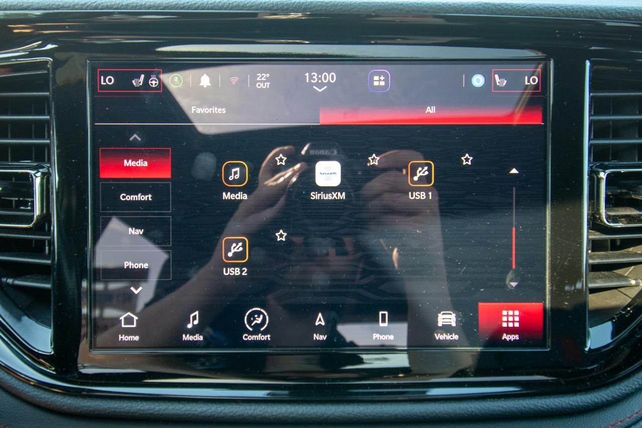 2023 Dodge Durango R/T AWD Photo5