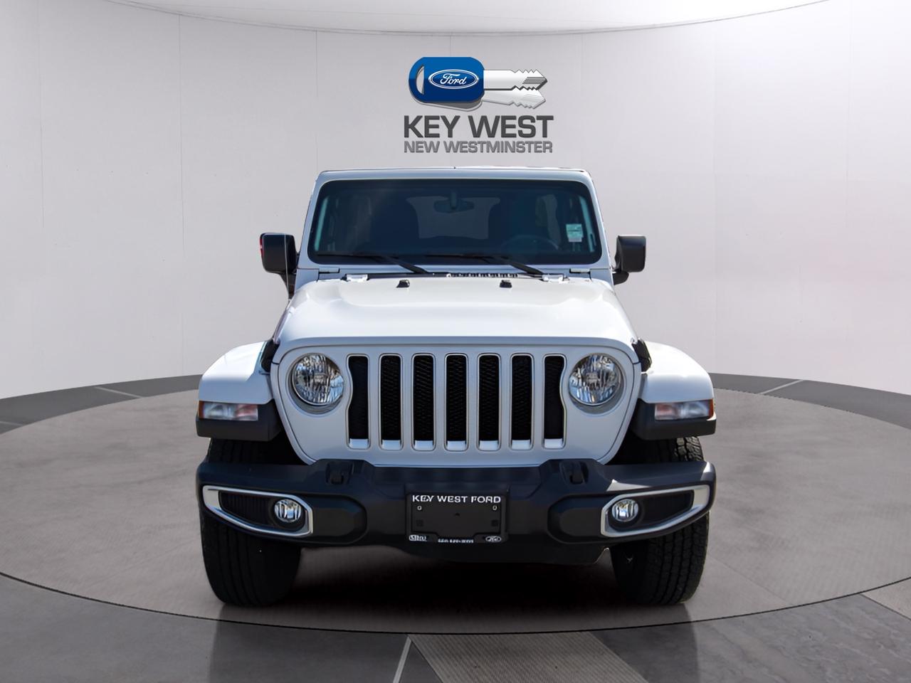 2023 Jeep Wrangler Sahara 4 Door 4x4 Photo3