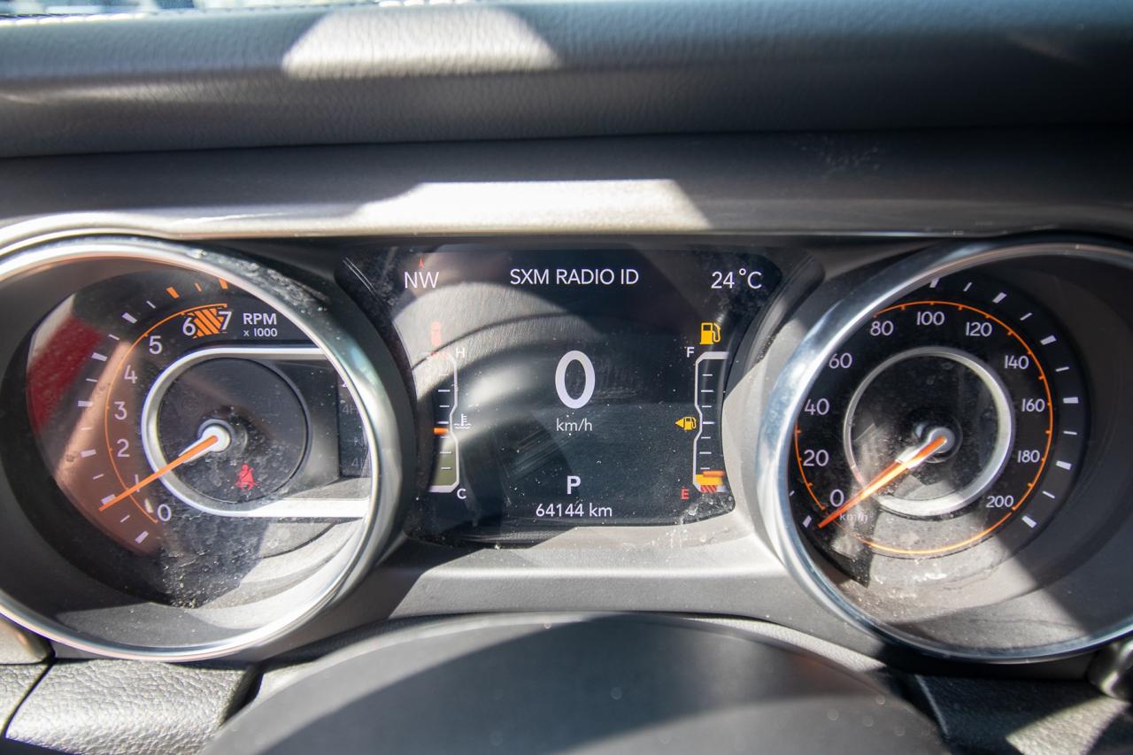 2023 Jeep Wrangler Sahara Photo5