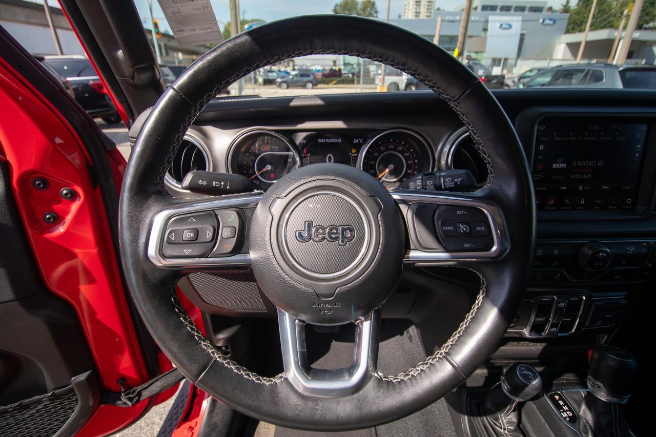 2023 Jeep Wrangler Sahara Photo5