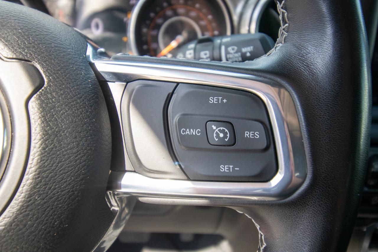 2023 Jeep Wrangler Sahara Photo5