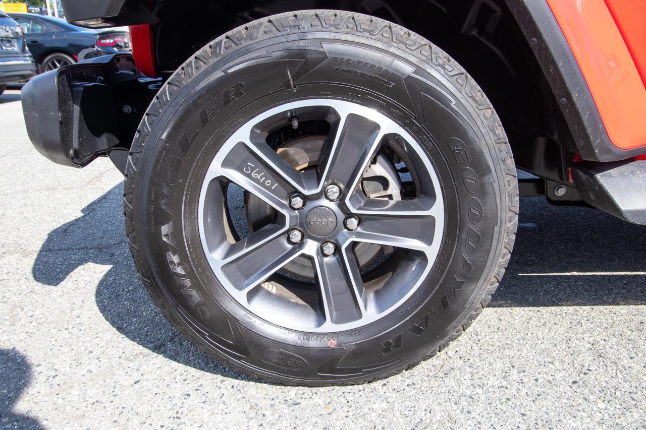 2023 Jeep Wrangler Sahara Photo5