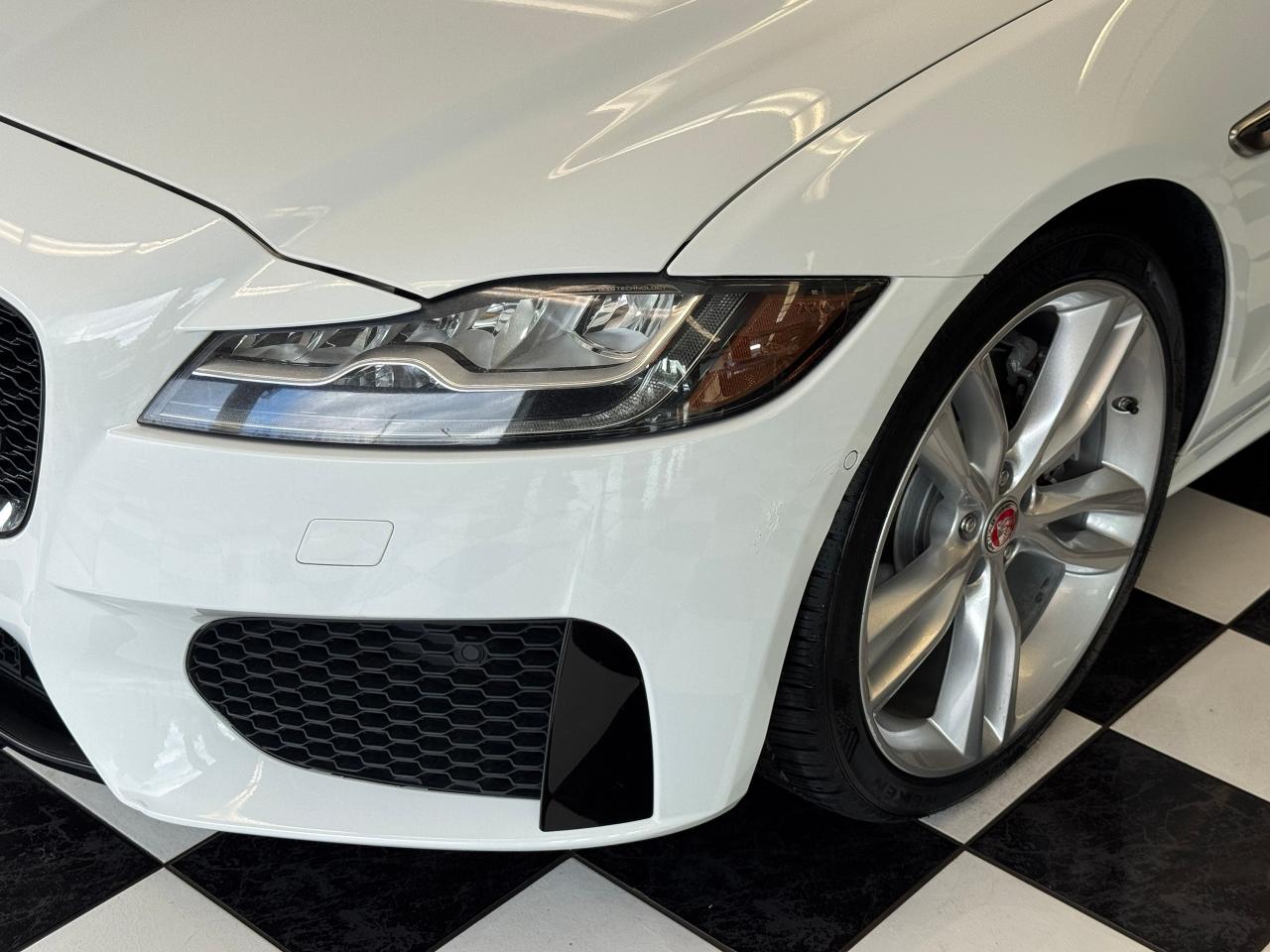 2017 Jaguar XF 35t R-Sport+Adaptive Cruise+Lane Keep+Cooled Leath - Photo #38