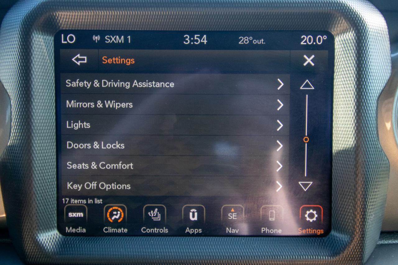2023 Jeep Wrangler Sahara Photo5