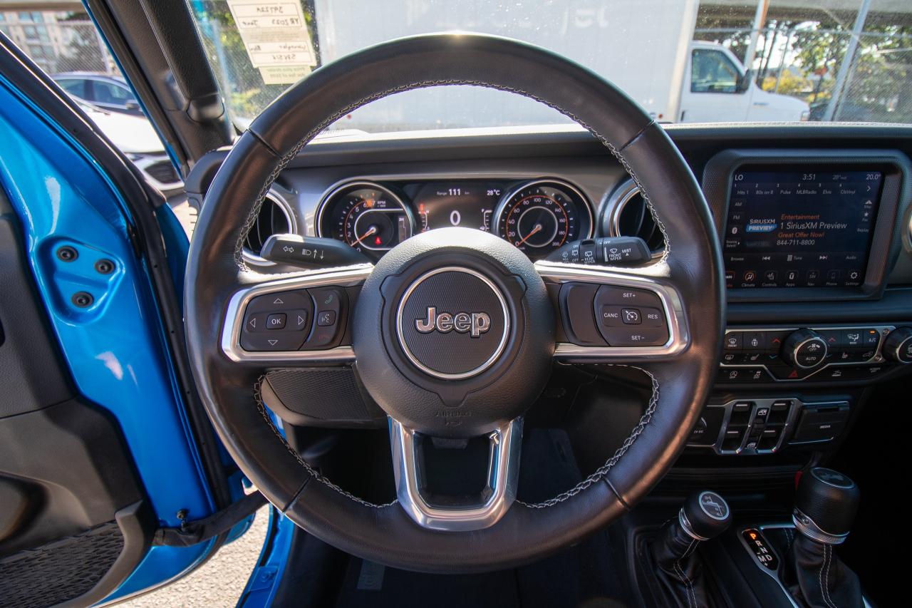 2023 Jeep Wrangler Sahara Photo5