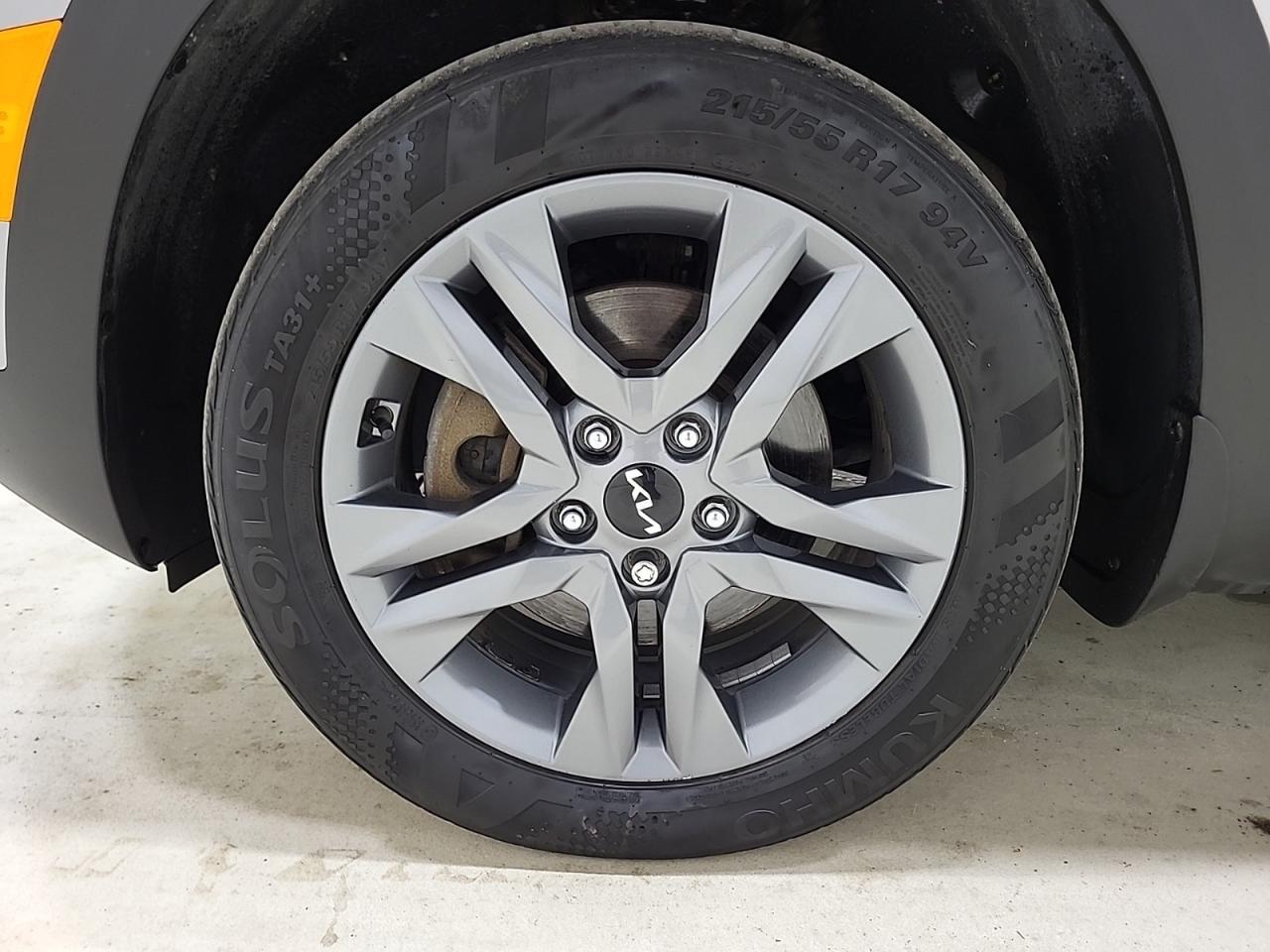 2022 Kia Seltos LX Photo