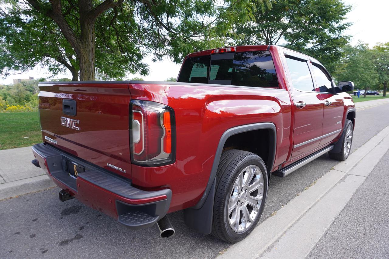 2018 GMC Denali 1 OWNER / NO ACCIDENTS/ DENALI/ PWR RUNNING BOARDS Photo3