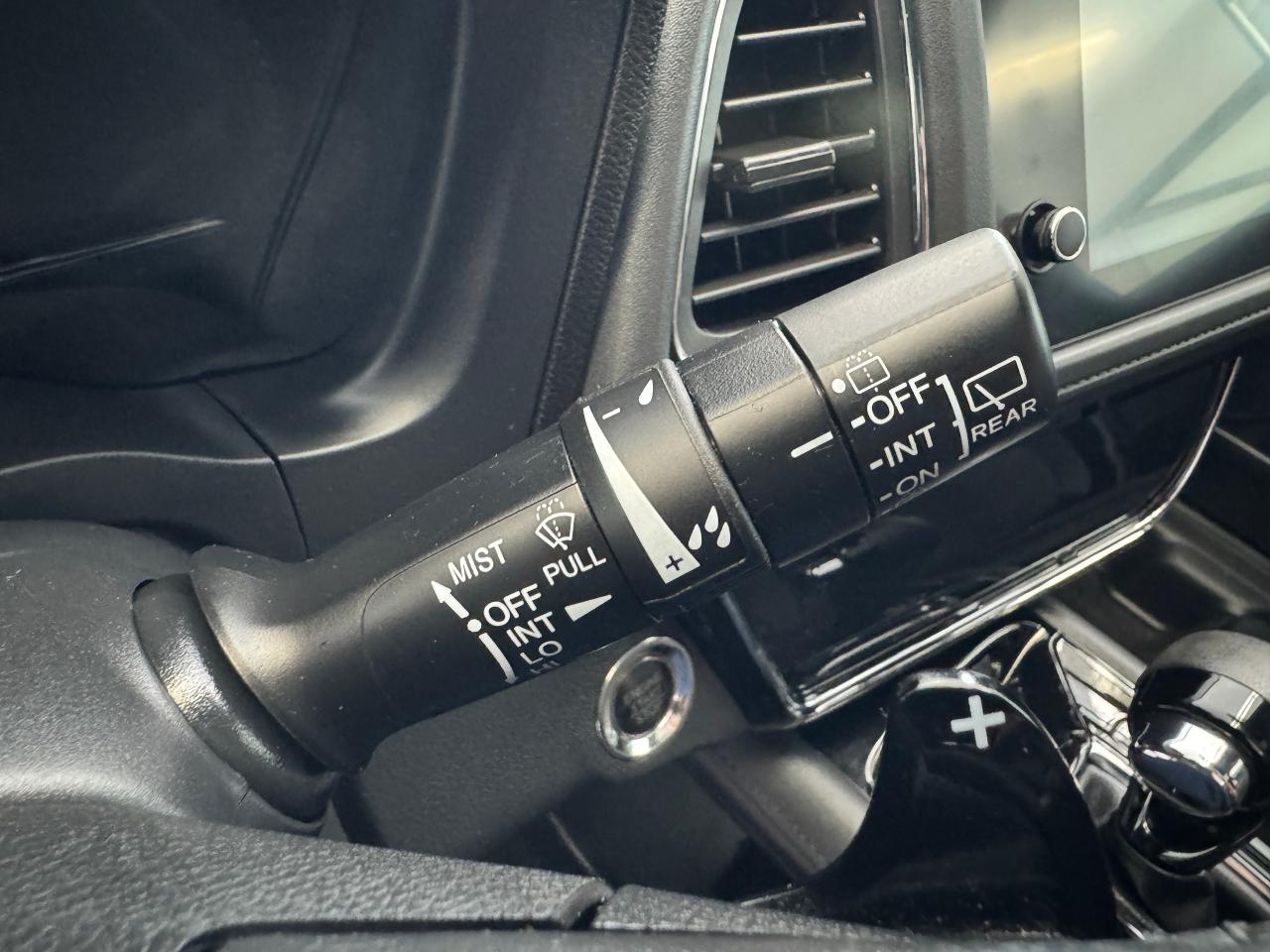 2019 Honda HR-V Sport AWD+New Tires+Brakes+CLEAN CARFAX - Photo #42