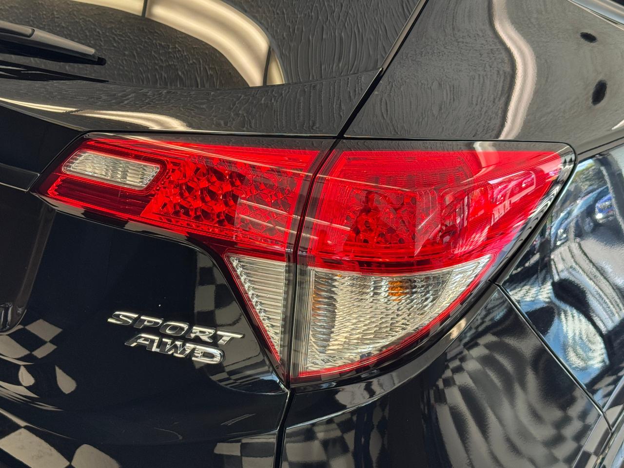 2019 Honda HR-V Sport AWD+New Tires+Brakes+CLEAN CARFAX - Photo #58