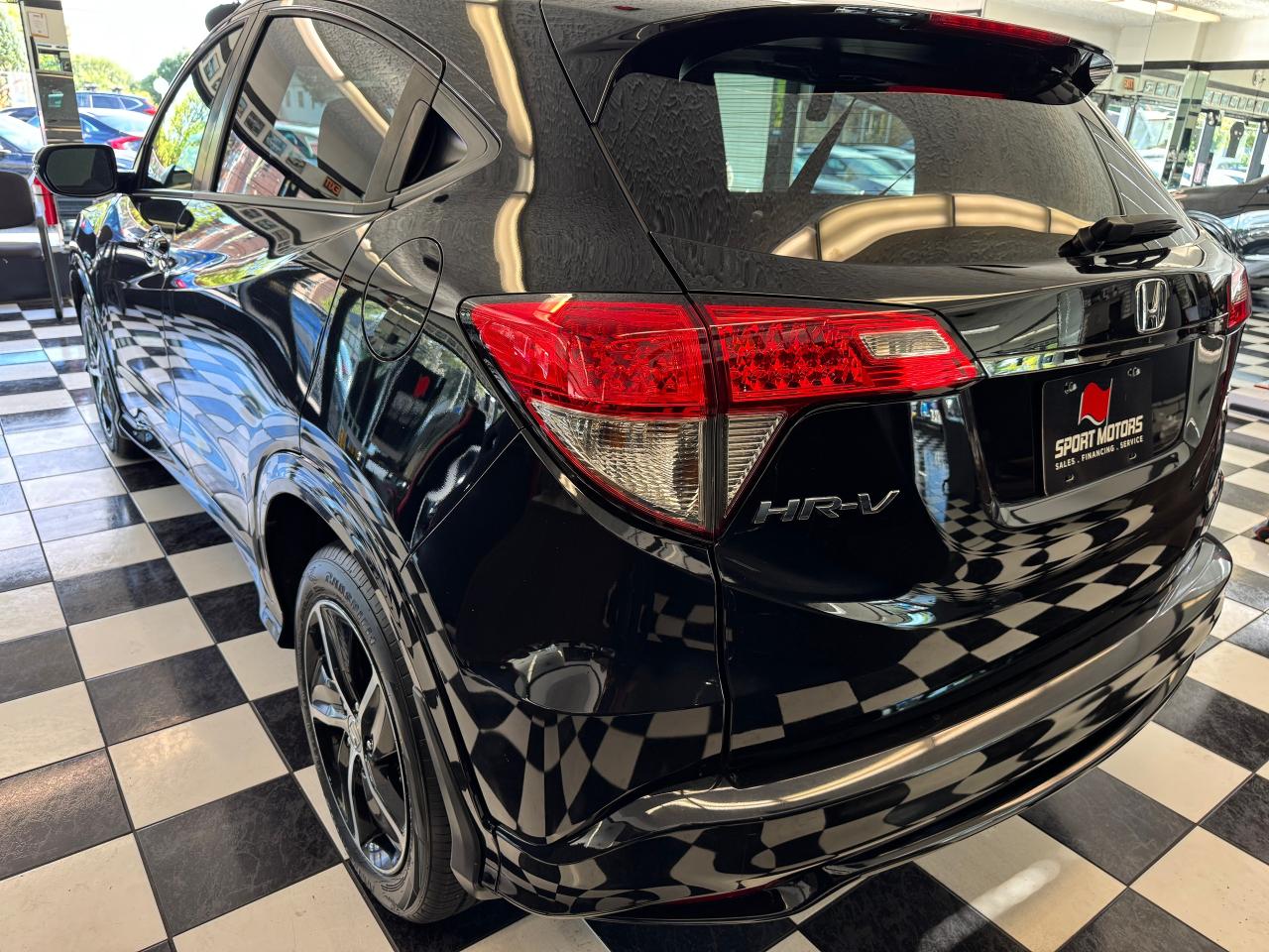 2019 Honda HR-V Sport AWD+New Tires+Brakes+CLEAN CARFAX Photo94