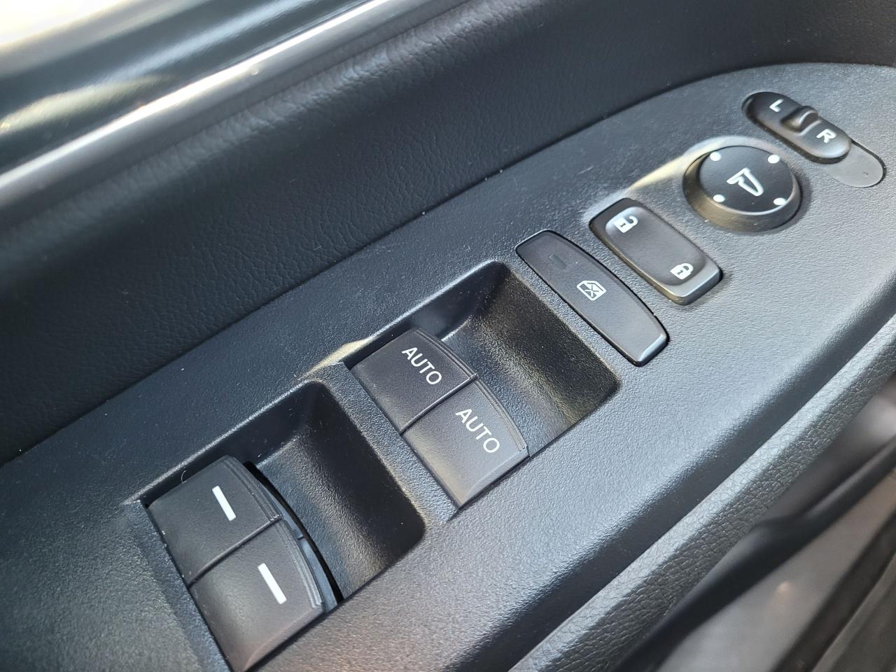 2019 Honda CR-V EX-L 4WD Photo5