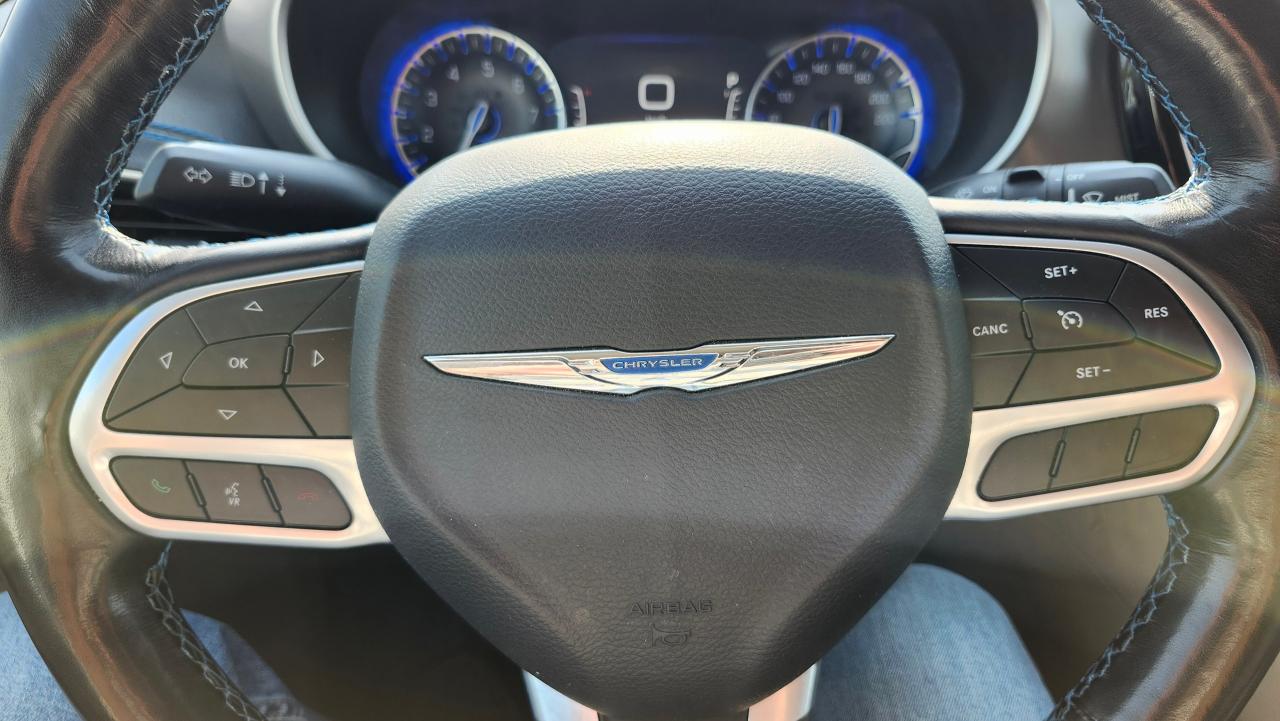 2021 Chrysler Pacifica Touring-L, Leather, Remote Start, Bu Cam 7 Pass - Photo #22
