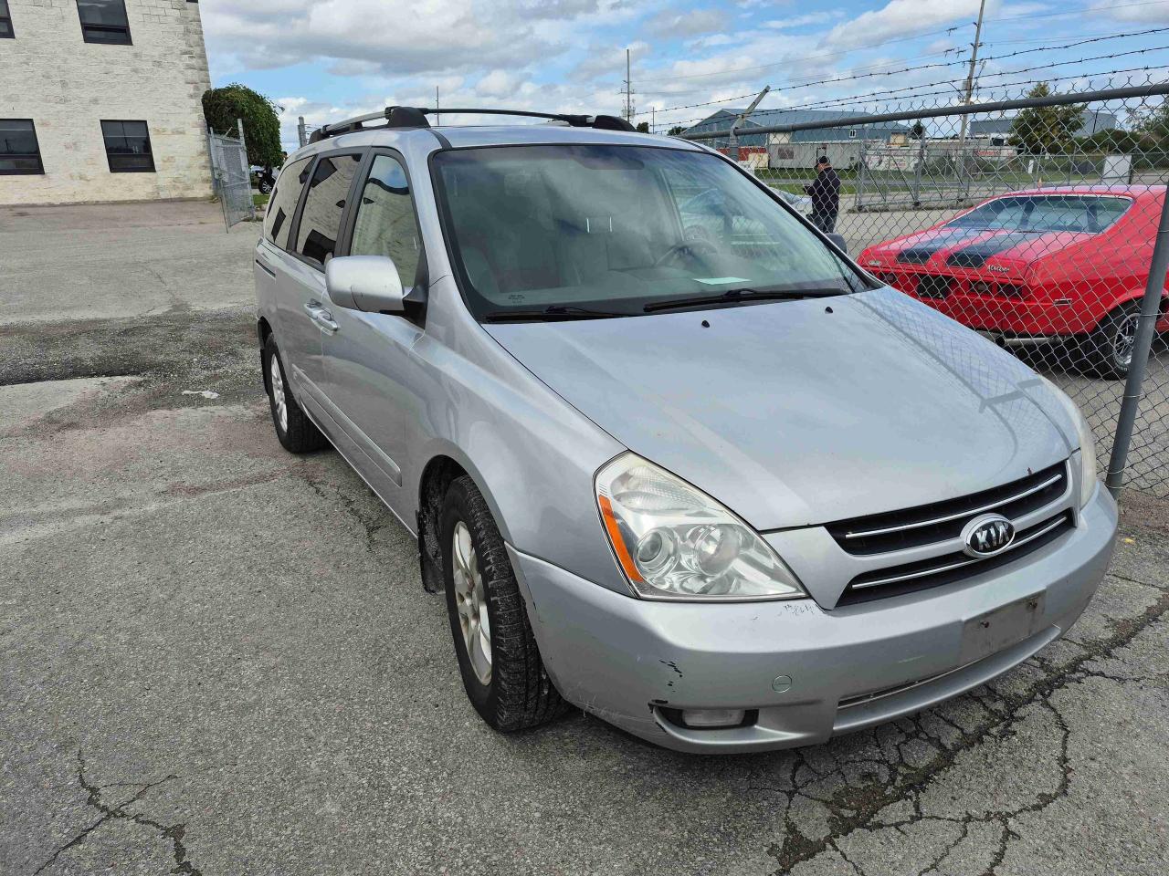 2006 Kia Sedona EX - Photo #3
