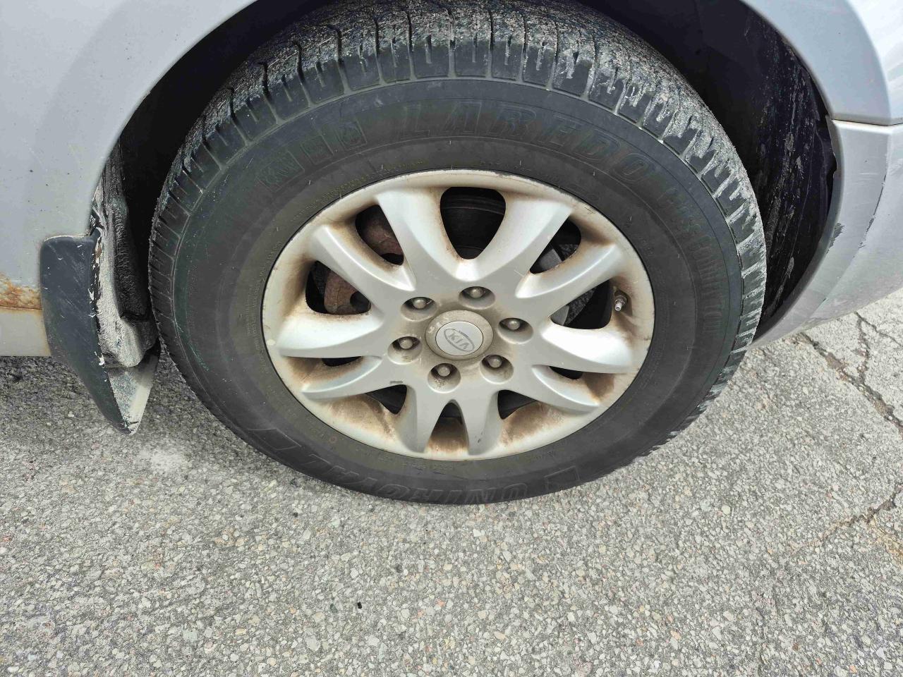 2006 Kia Sedona EX - Photo #14