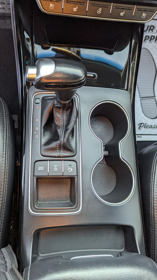 2017 Kia Sorento SX TURBO - Photo #15